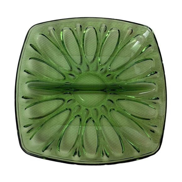 Vintage Green Glass Square Divided Serving Dish Retro Flower Design MCM 7"x7" - Picture 1 of 9
